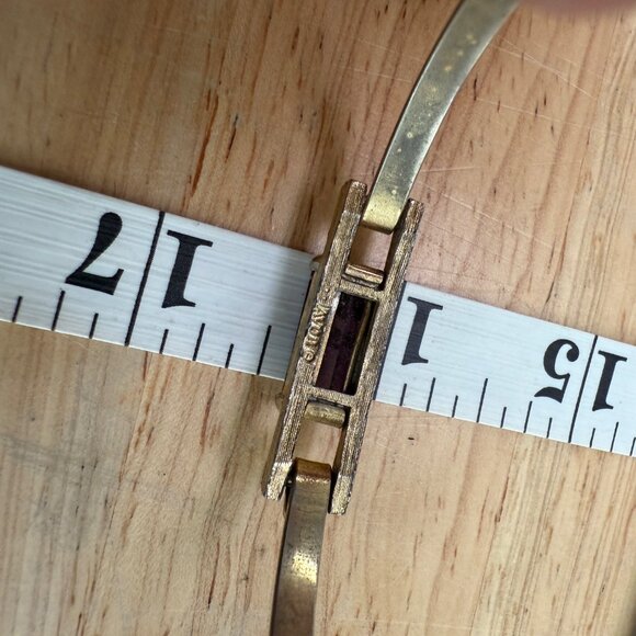 Vintage Avon Gold-Tone Hinged Bracelet With Rectangular Purple Gemstone - Picture 5 of 12